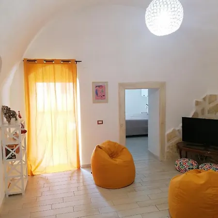 Albero Di Giada * Massafra